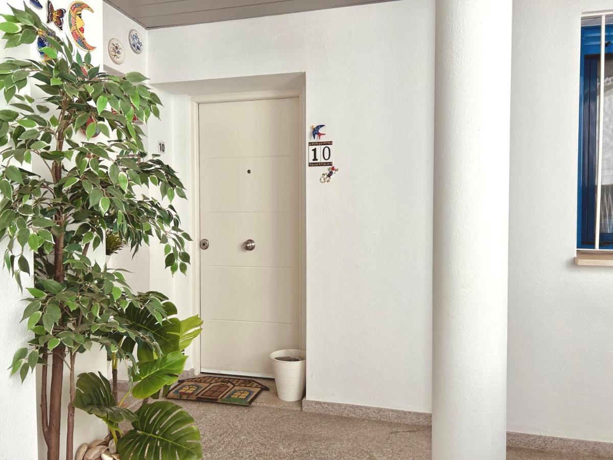 Sarah Apartment Фуeнхирола Екстериор снимка